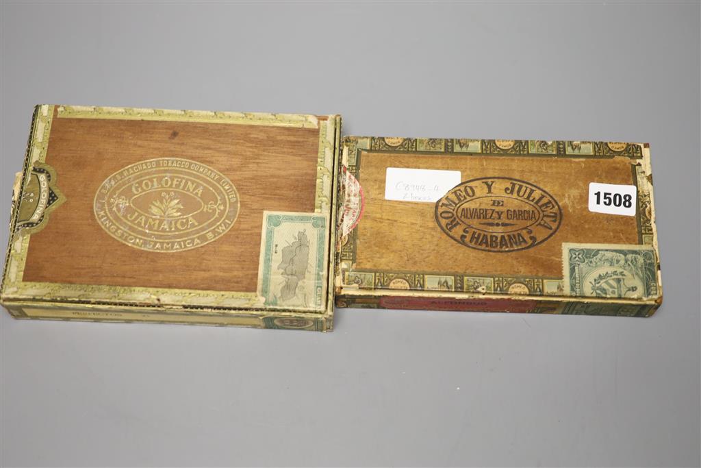 Two incomplete boxes of Cuban cigars